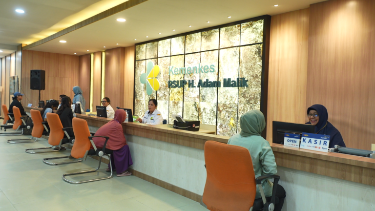 Layanan Rawat Jalan RS Adam Malik